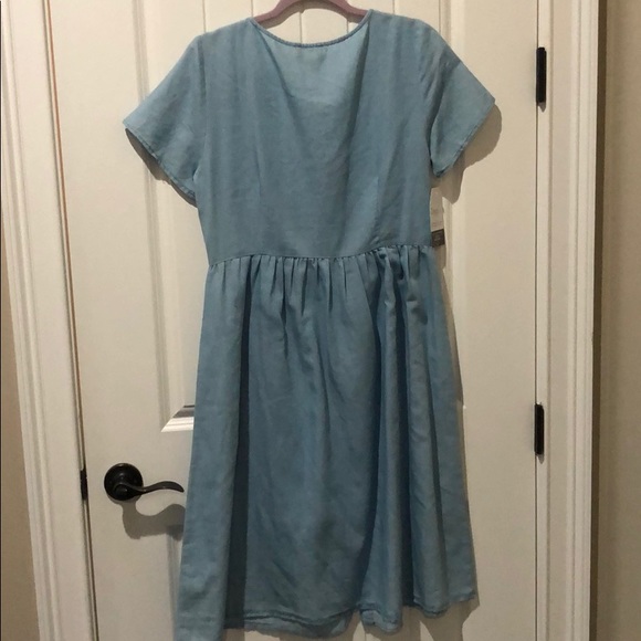 Lumiere Midi Dress - Picture 5 of 6